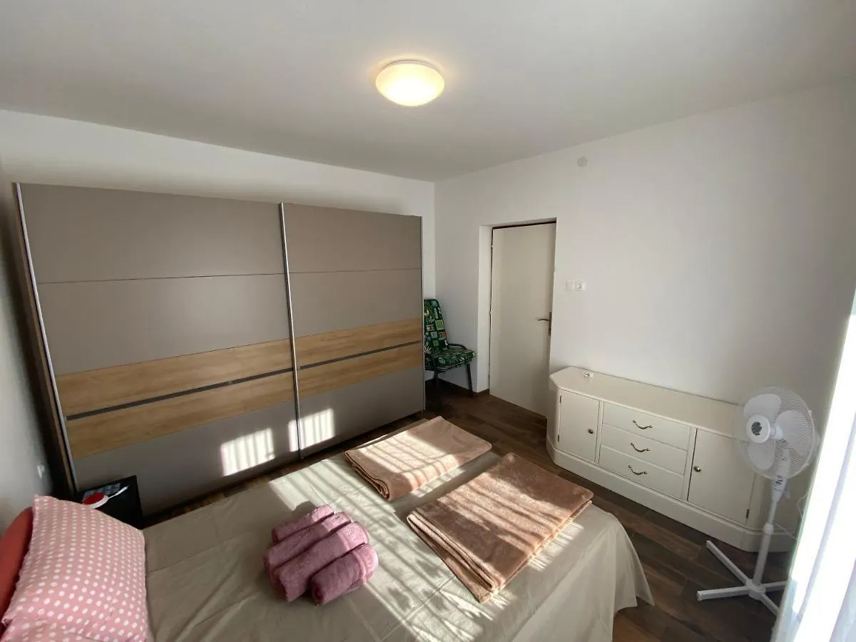 Apartment Bigi Novi Vinodolski 0*,  Croatia
